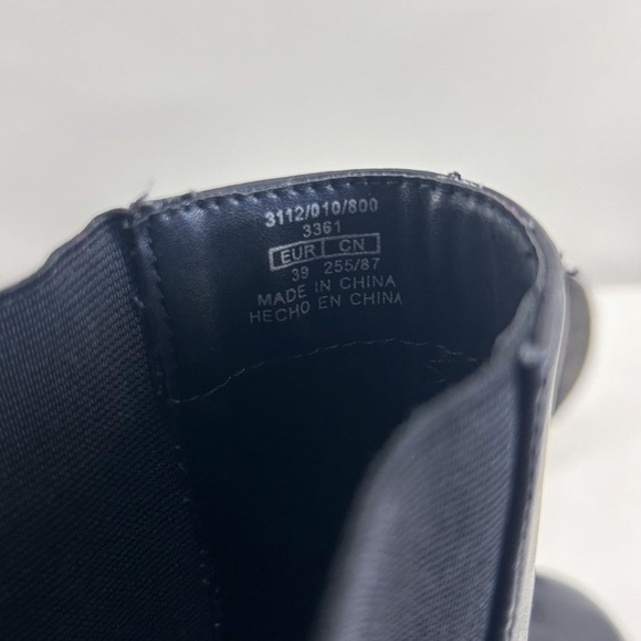 Zara Black Leather Chelsea Ankle Boots Track Sole Platform Size 8 - Picture 9 of 9